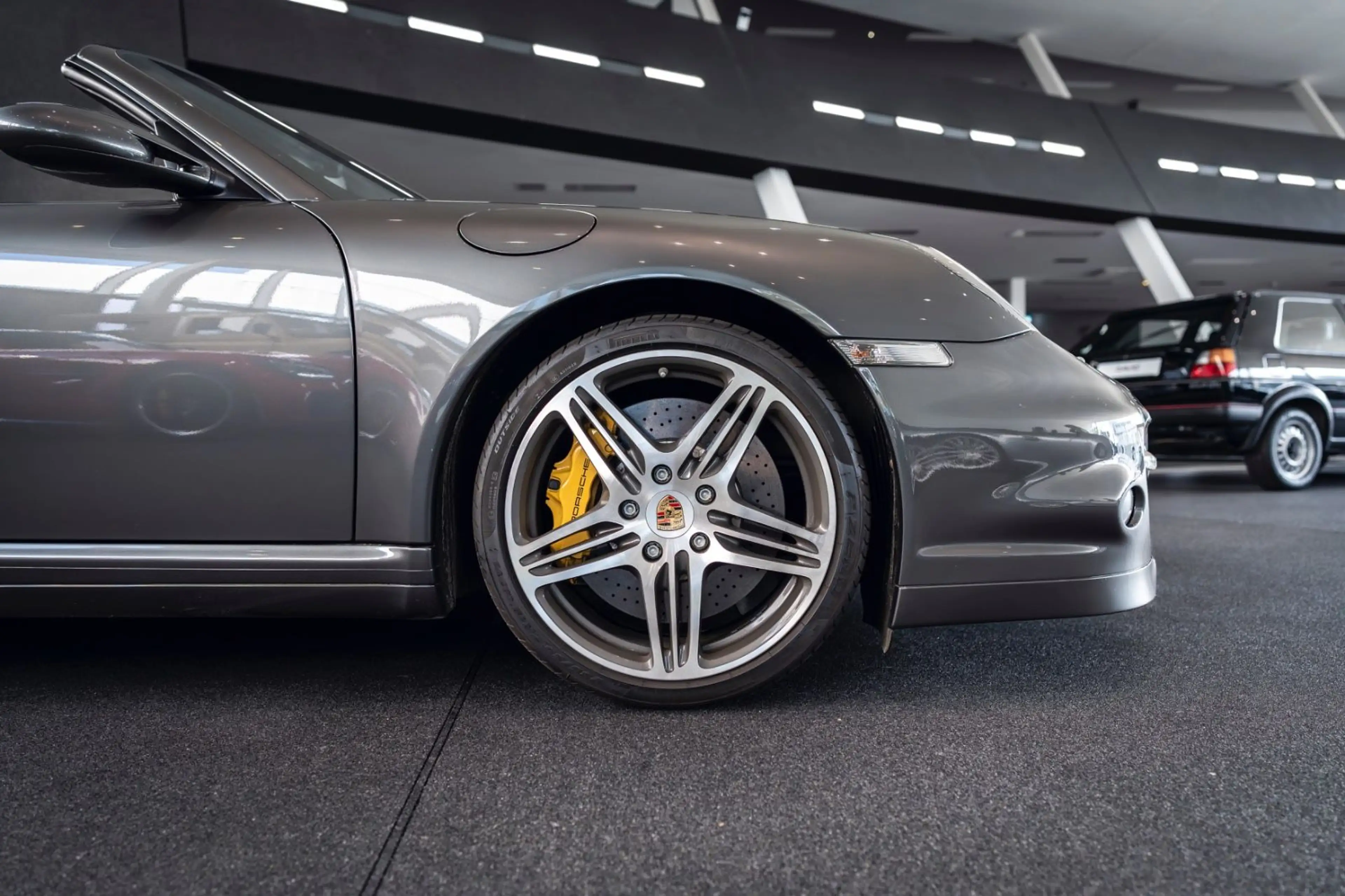 Porsche 997 .1 Turbo Cabrio *Scheckheft*PCCB*Schiefergrau — photo 8