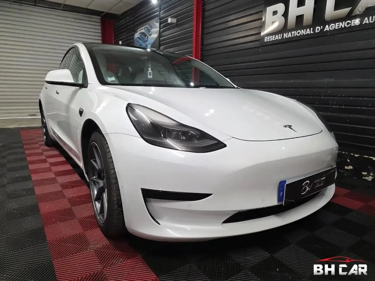 Tesla Model 3 Model-3 ELECTRIC 325 50KWH STANDARD-PLUS BVA Blanc - 1