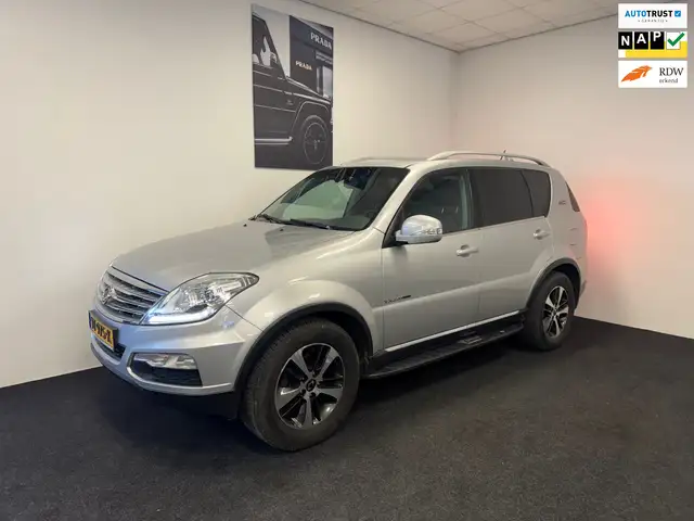 SsangYong Rexton RX 220 e-XDI Sapphire HD | Grijskenteken