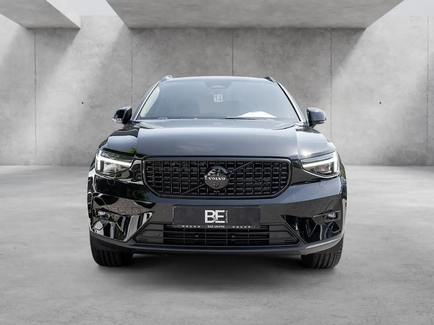 Volvo XC40 B3 Plus Black Edition FACEL. LED 360° Schwarz - 2