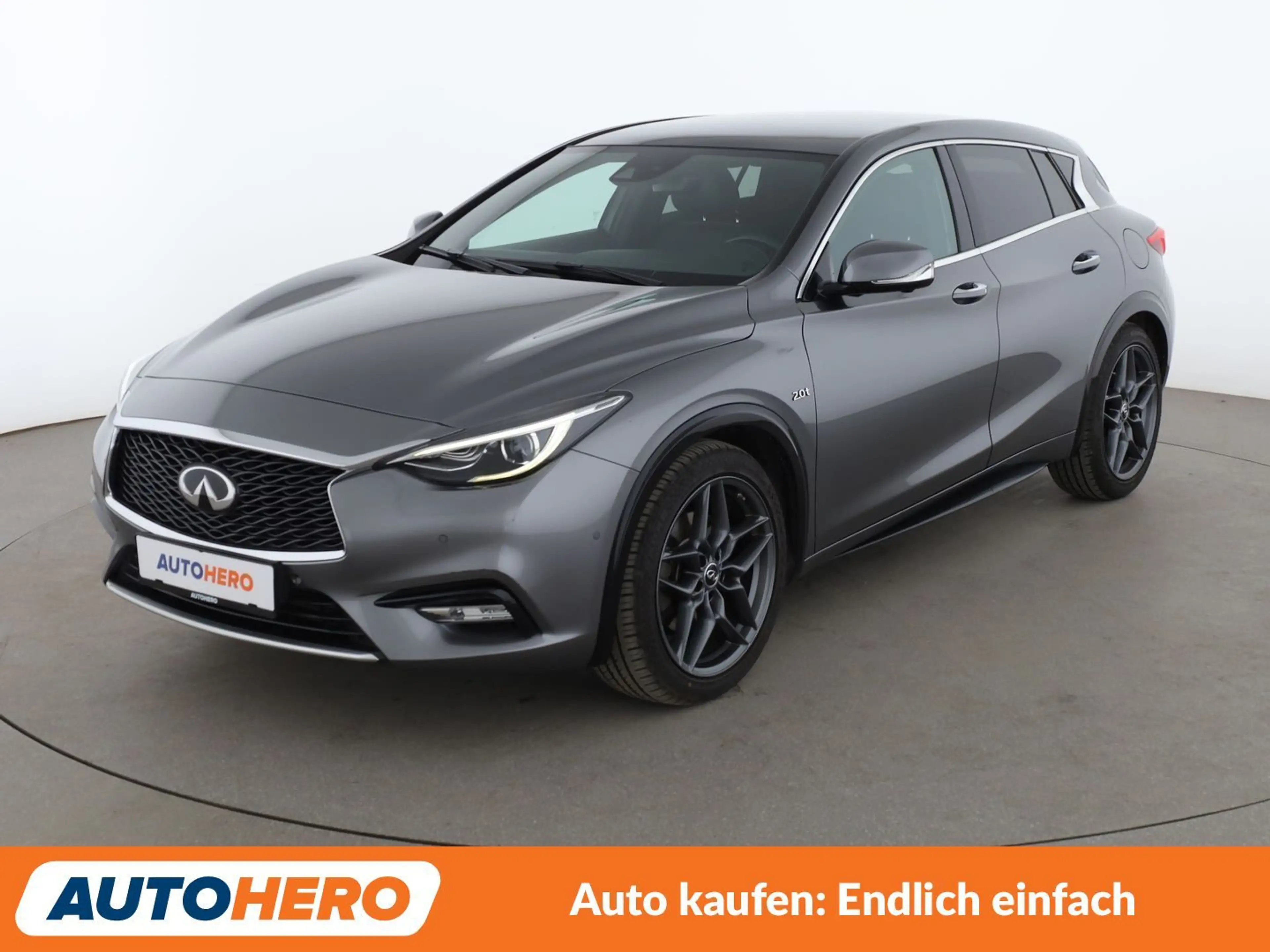 Infiniti Q30 2.0 Turbo Luxe Tech AWD Aut*NAVI*LED*ACC*CAM*PDC*