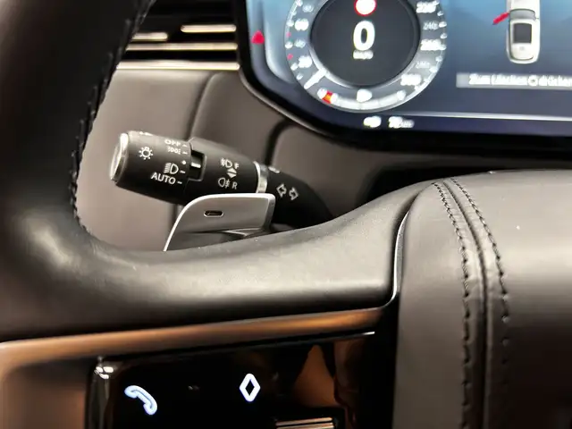 Land Rover Range Rover view 29