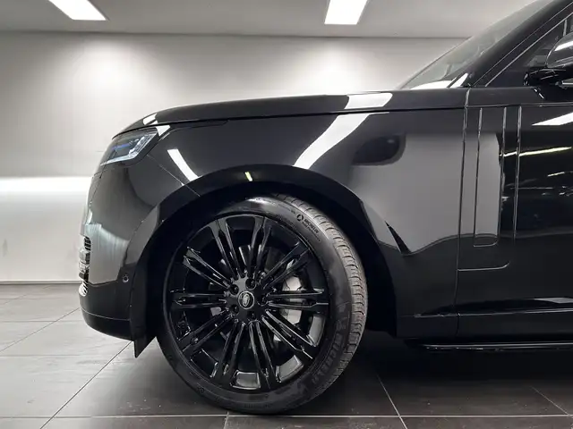 Land Rover Range Rover view 8