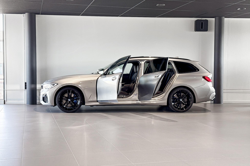 BMW 340 3 Serie Touring M340i xDrive | Glazen Panoramadak — photo 3