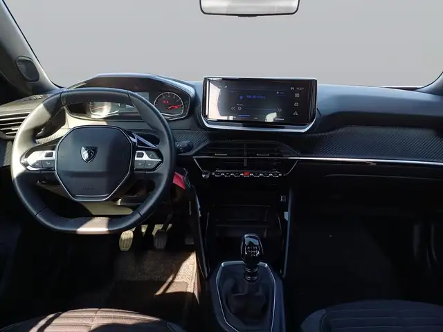 Peugeot 2008 view 10