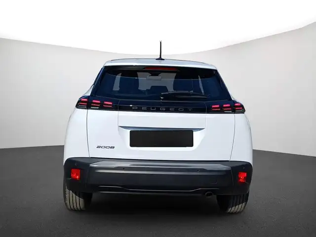 Peugeot 2008 view 3