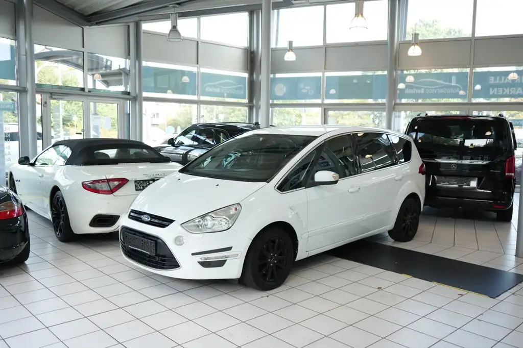 Ford S-Max
