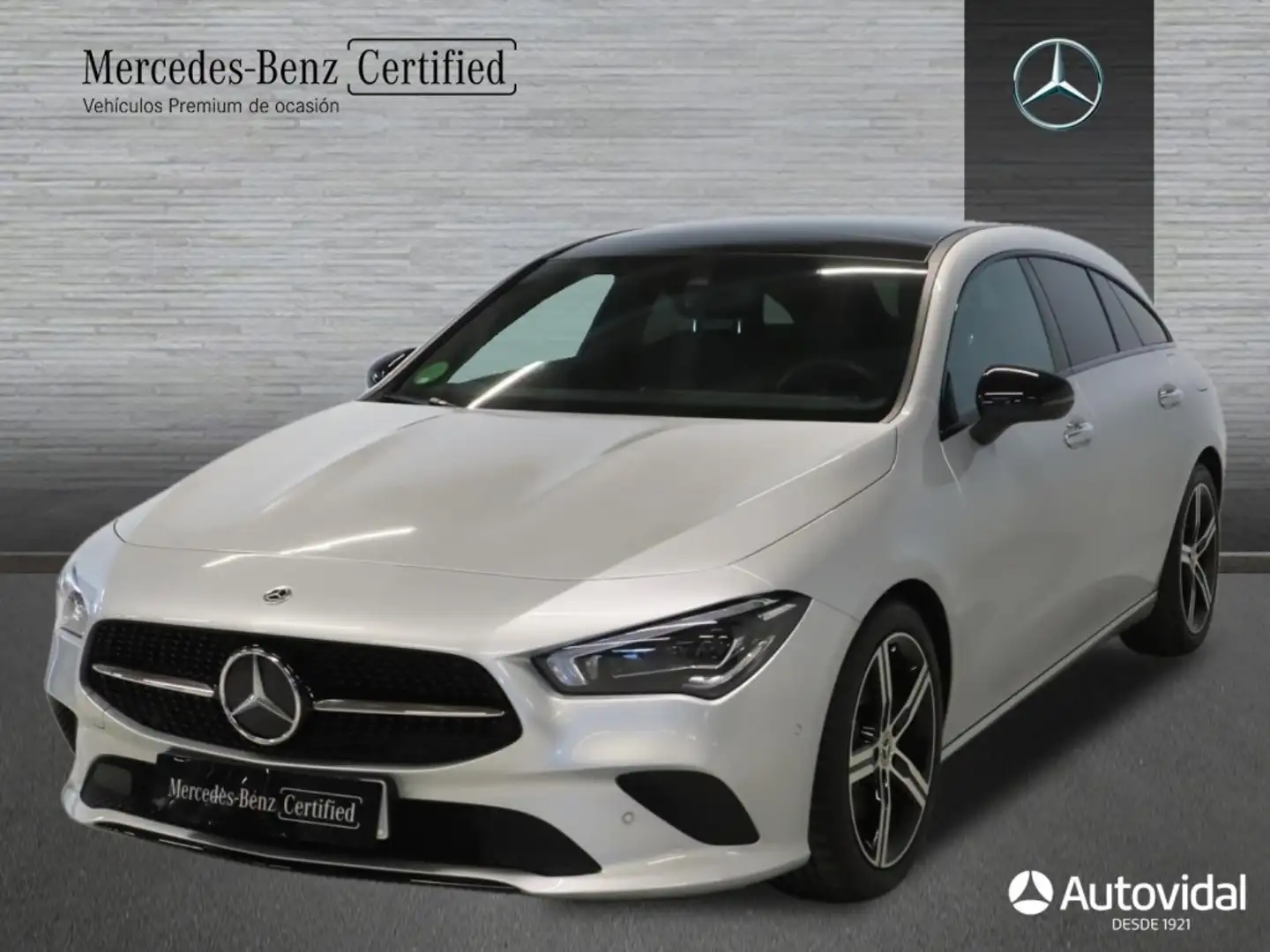 Mercedes-Benz CLA 220 D DCT SHOOTING BRAKE 190 5P Plateado - 1