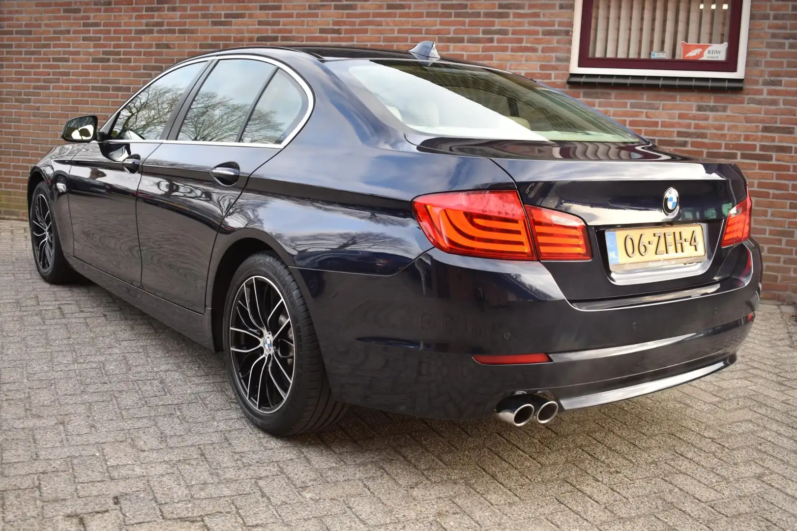 BMW 530 5-serie 530i High Executive Blau - 2