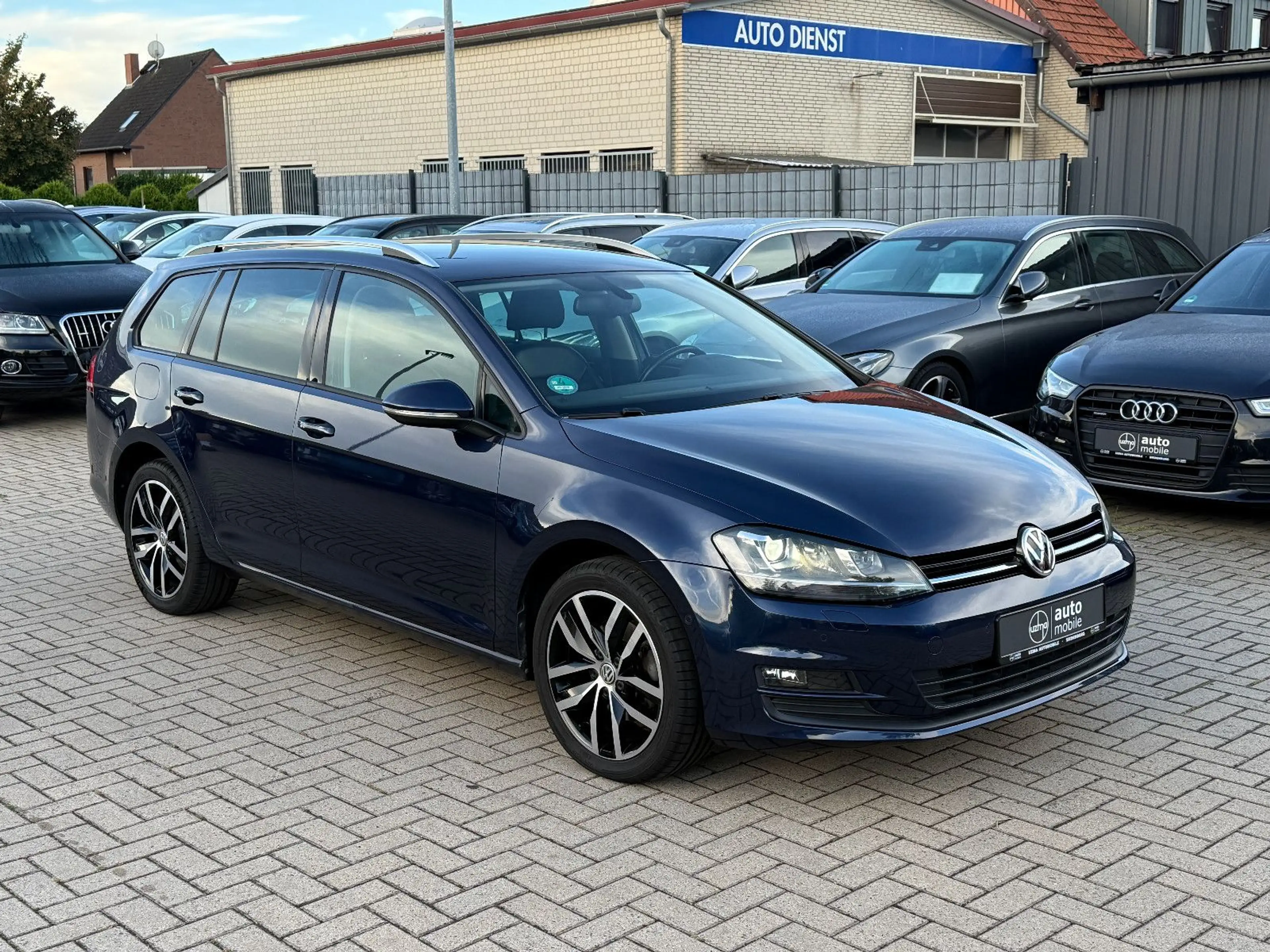 Volkswagen Golf 7 Var., Navi, Xenon, Massage, Scheckheft — photo 7