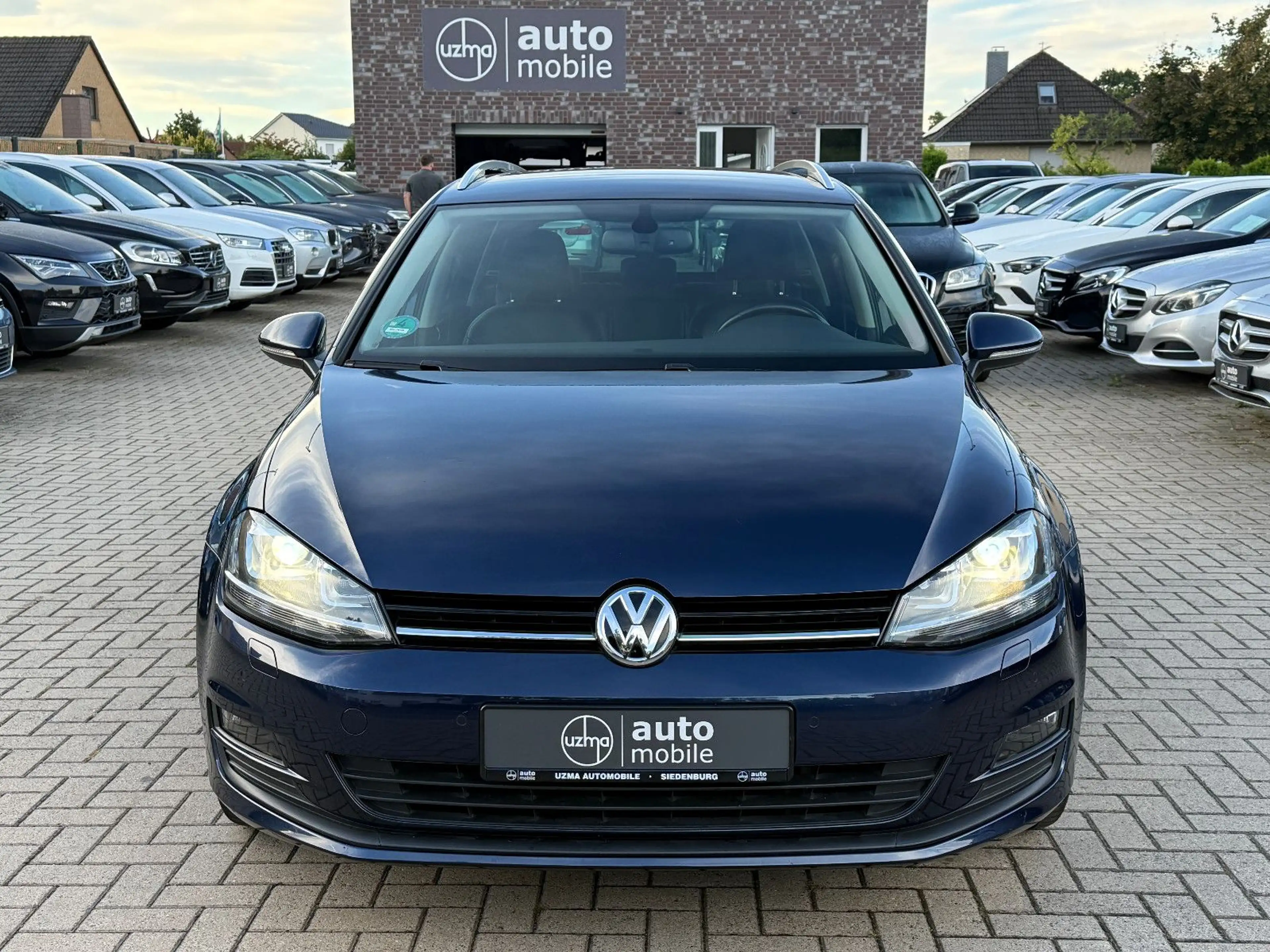 Volkswagen Golf 7 Var., Navi, Xenon, Massage, Scheckheft — photo 8