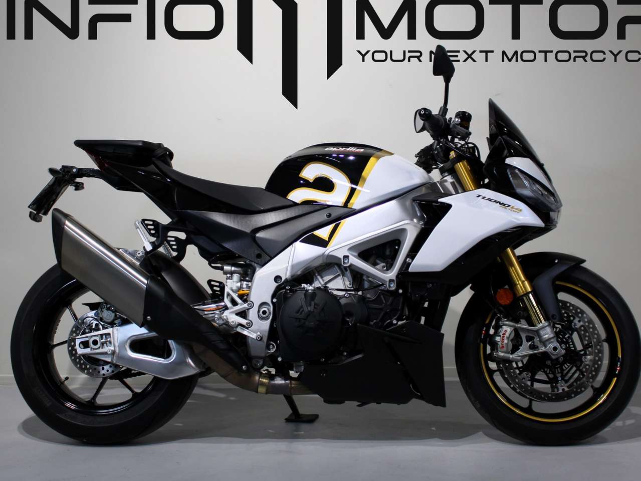 Aprilia Tuono V4 Factory