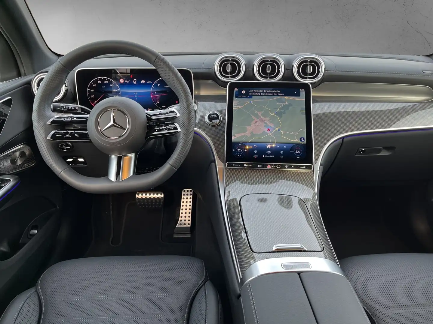 Mercedes-Benz GLC 300 d 4Matic /// AMG Line Schwarz - 2