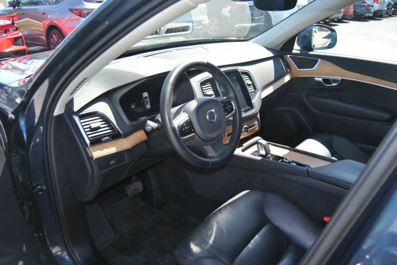 Volvo XC90 снимка Volvo XC90