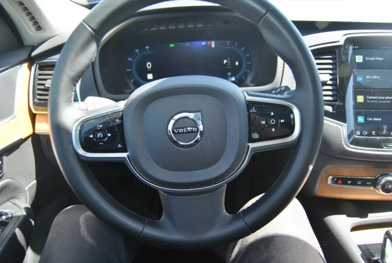Volvo XC90 снимка Volvo XC90