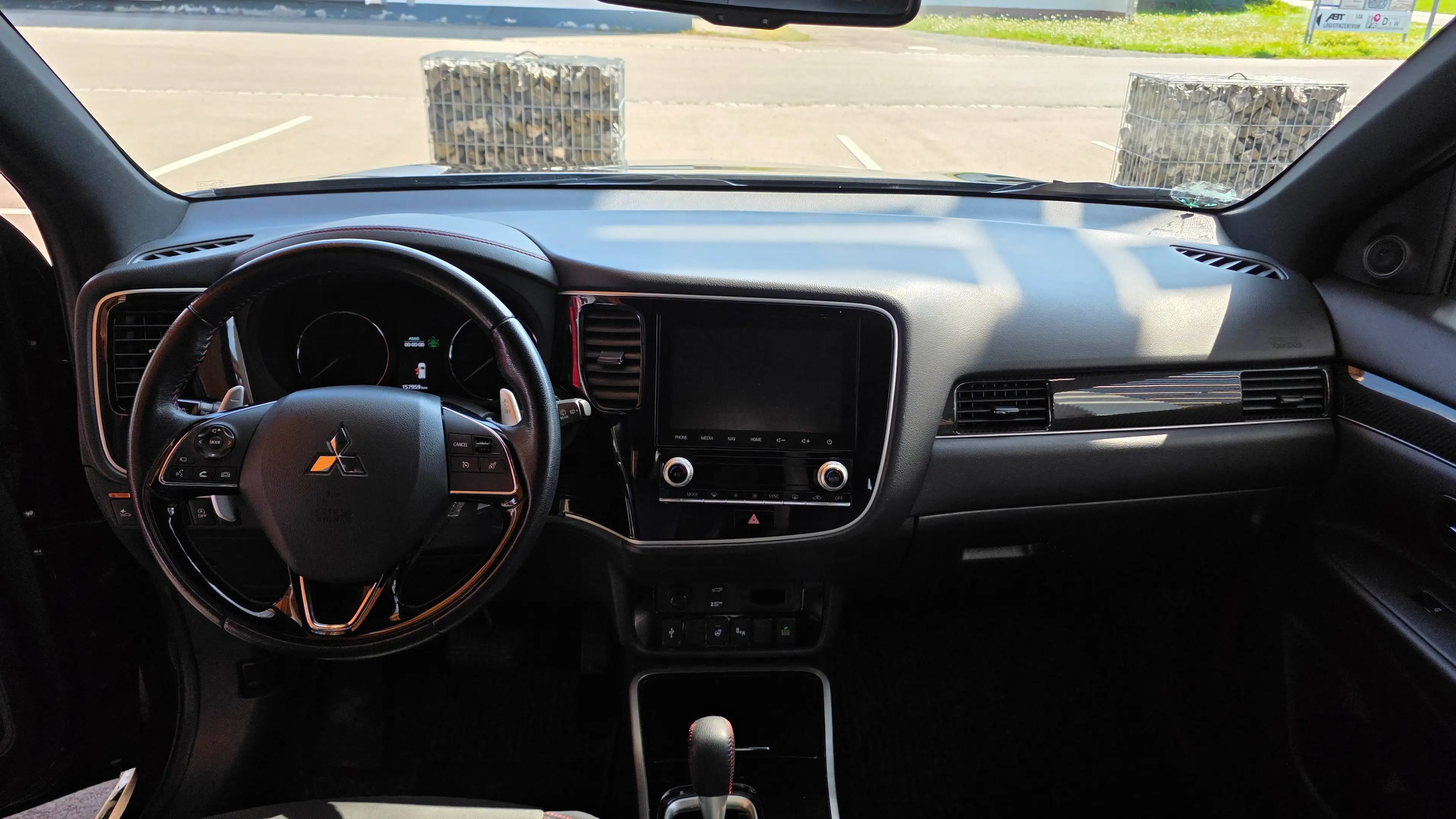 Mitsubishi Outlander Spirit 2WD — photo 5