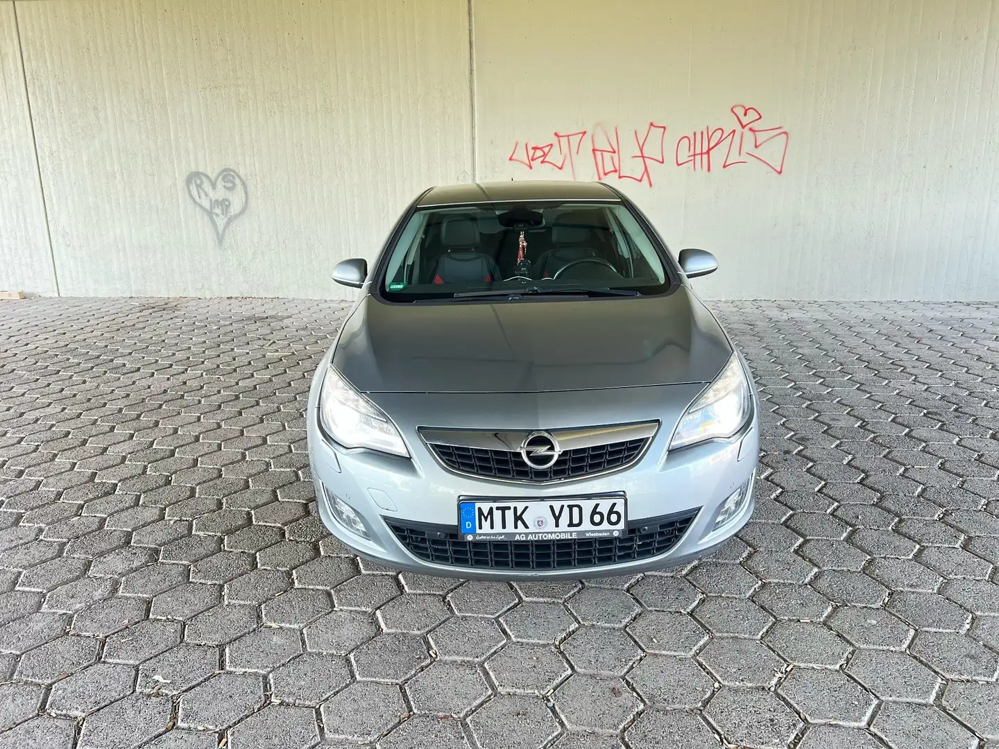 Opel Astra 1.6 Turbo Sport TÜV Neu - 1
