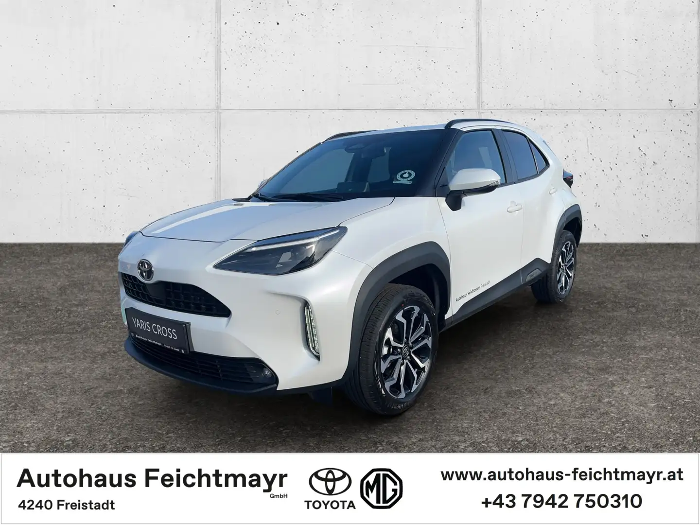 Toyota Yaris Cross Cross HYBRID AWD Active Drive Safety Paket 5t. Weiß - 1
