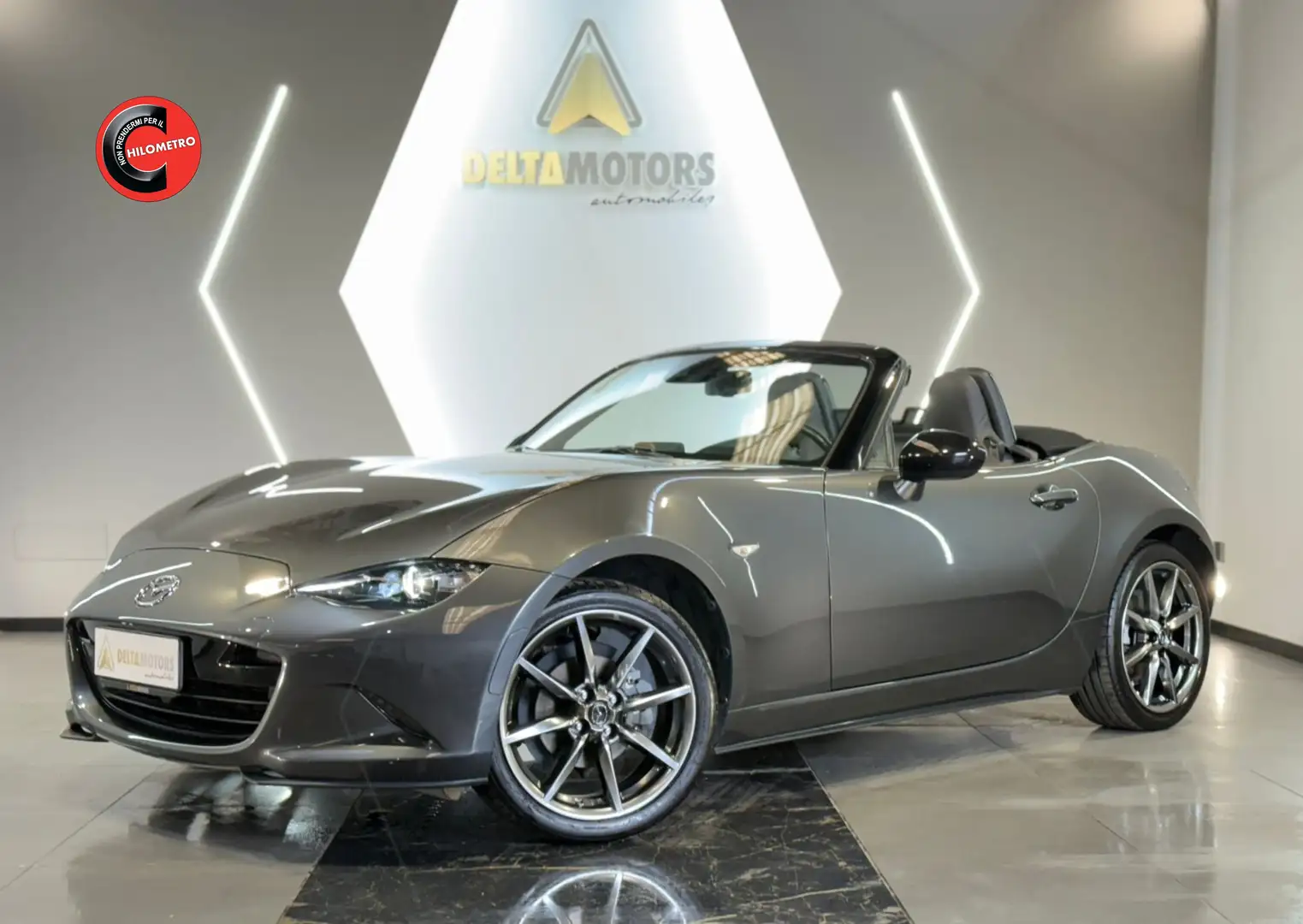 Mazda MX-5 MX-5 IV Soft Top 1.5 Exclusive 132cv 17" Grigio - 1