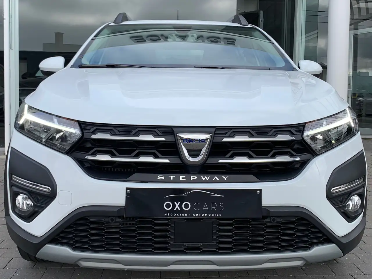 Dacia Sandero 1.0 TCe 91CV / STEPWAY PLUS / BOITE AUTO / FULL OPTIONS / CARPLAY, миниатюра 3