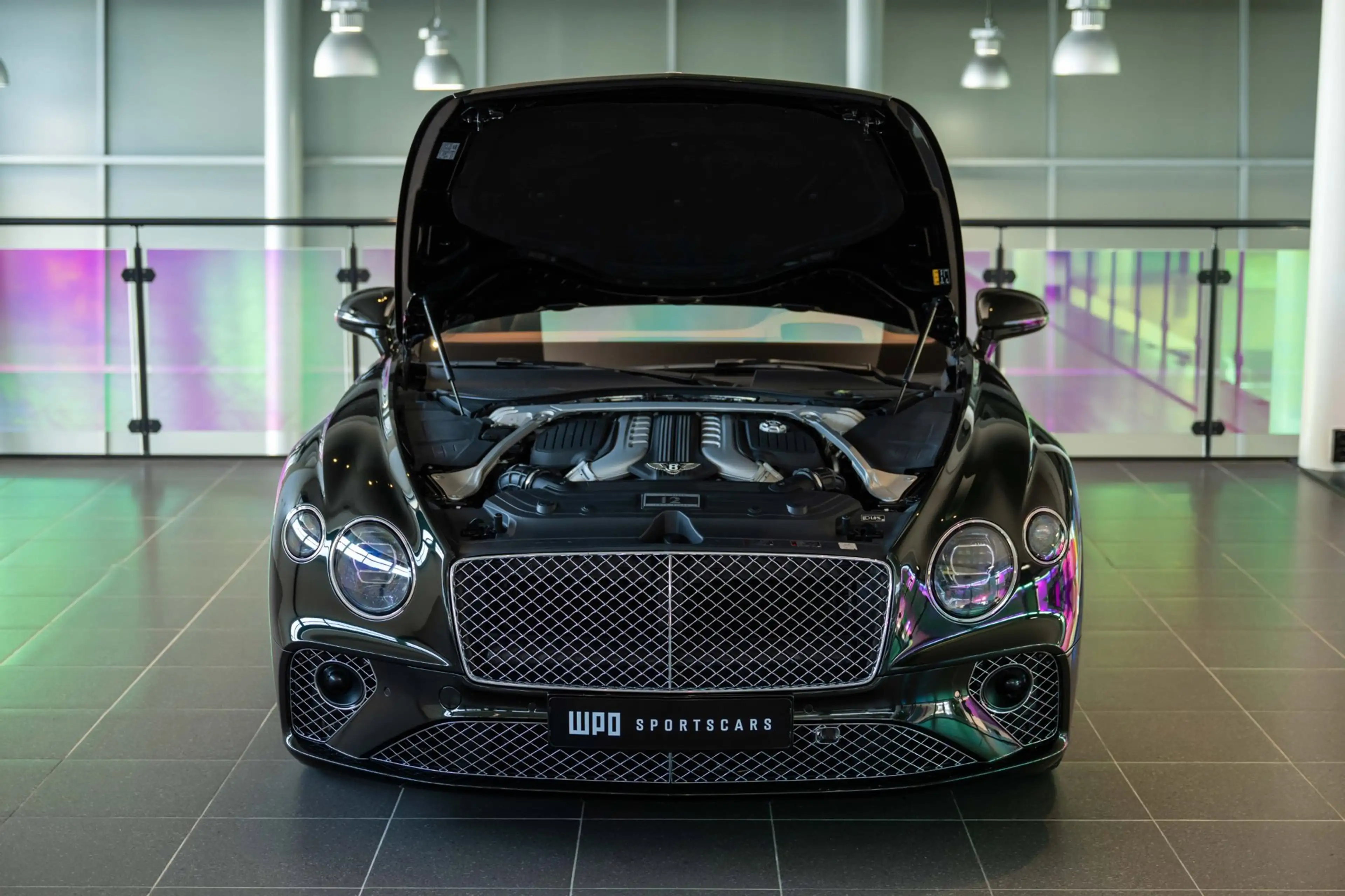 Bentley Continental GT 6.0 W12 First Edition — photo 9
