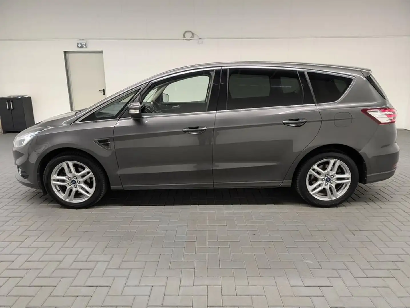 Ford S-Max Titanium LED/Navi/el.Heck/SHZ/18-Zoll/PDC Gris - 2