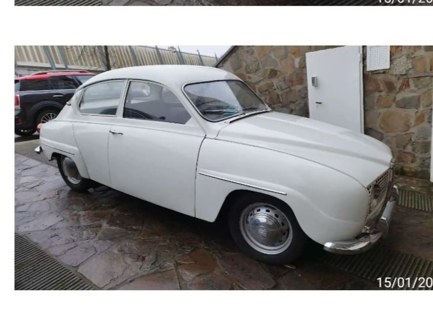 Saab 96 V4 Blanc - 2