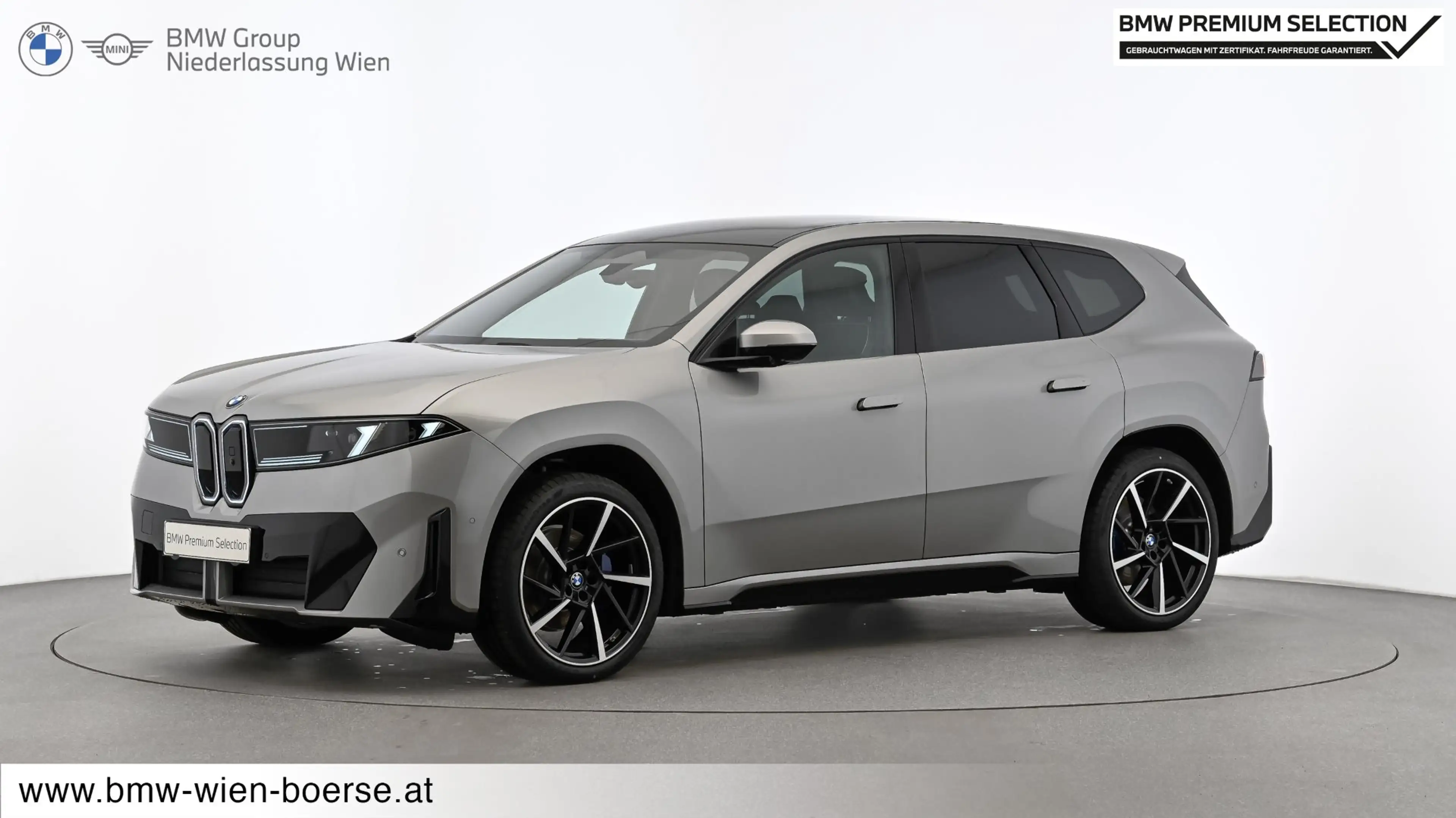 BMW iX3 50 xDrive — photo 5