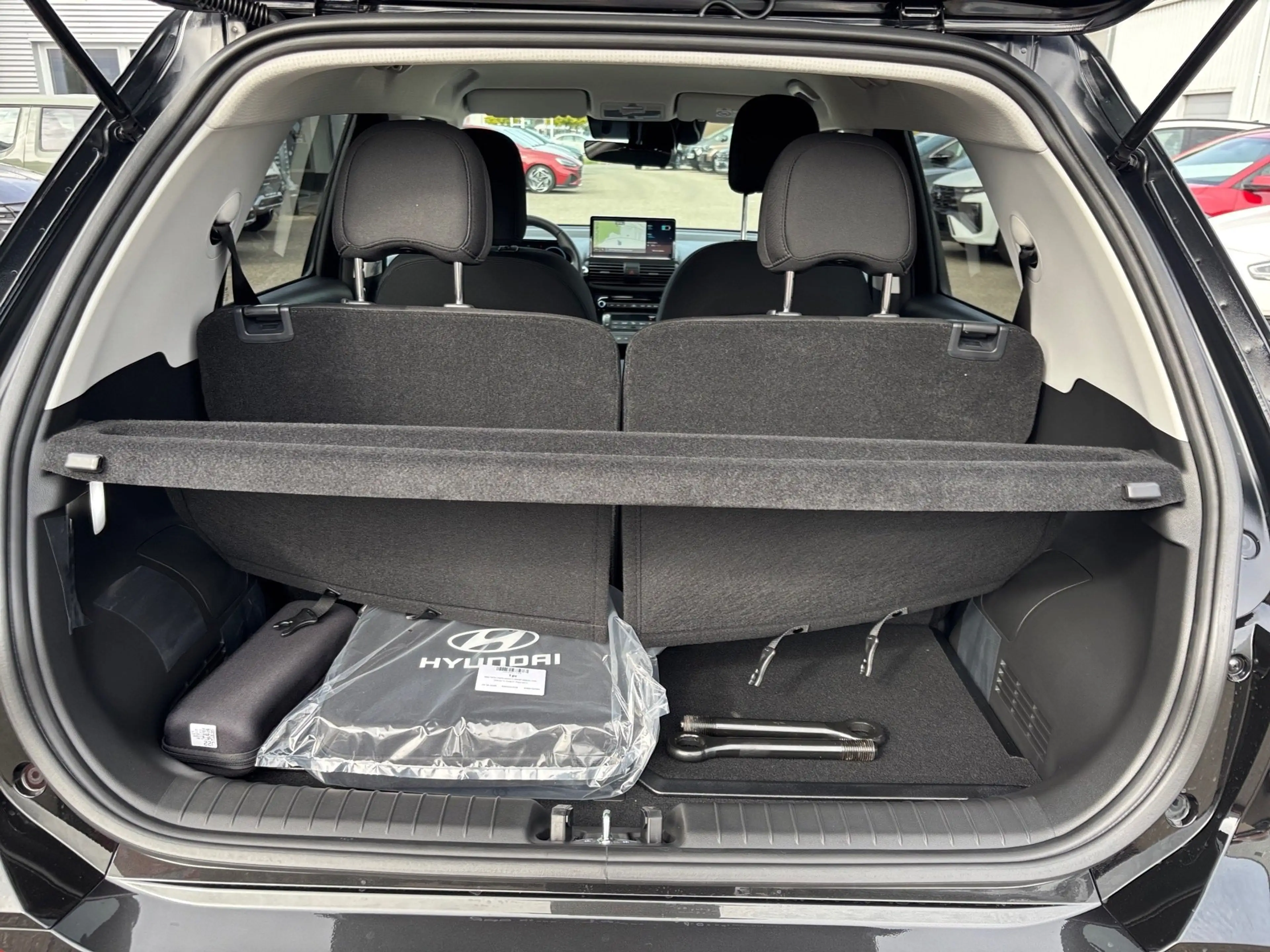 Hyundai Inster EV 49kWh Prime V2L-Paket 2WD — photo 12