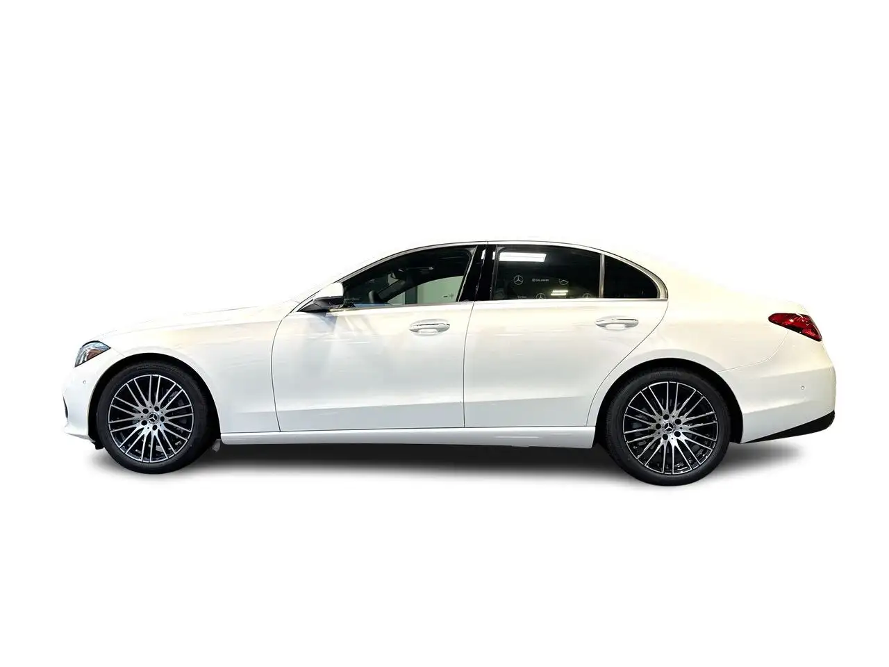Mercedes-Benz C-Class снимка Mercedes-Benz C-Class