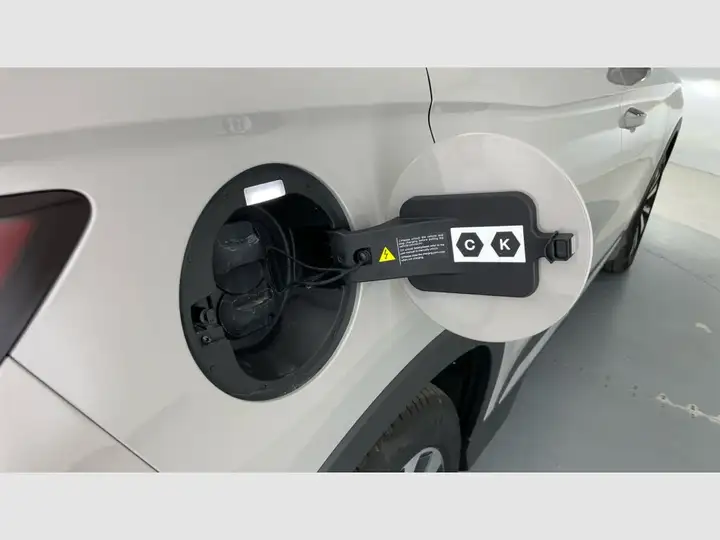 BYD Seal U DM-i DESIGN 2025, foto 32