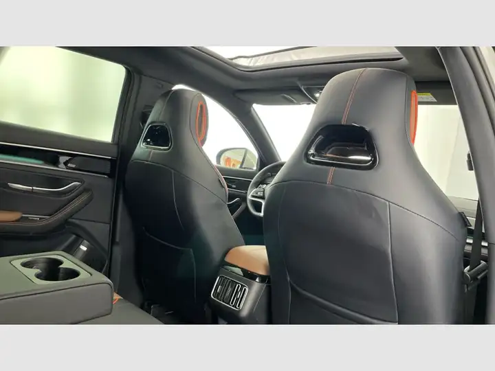 BYD Seal U DM-i DESIGN 2025, foto 34