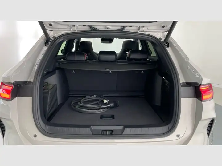 BYD Seal U DM-i DESIGN 2025, foto 13