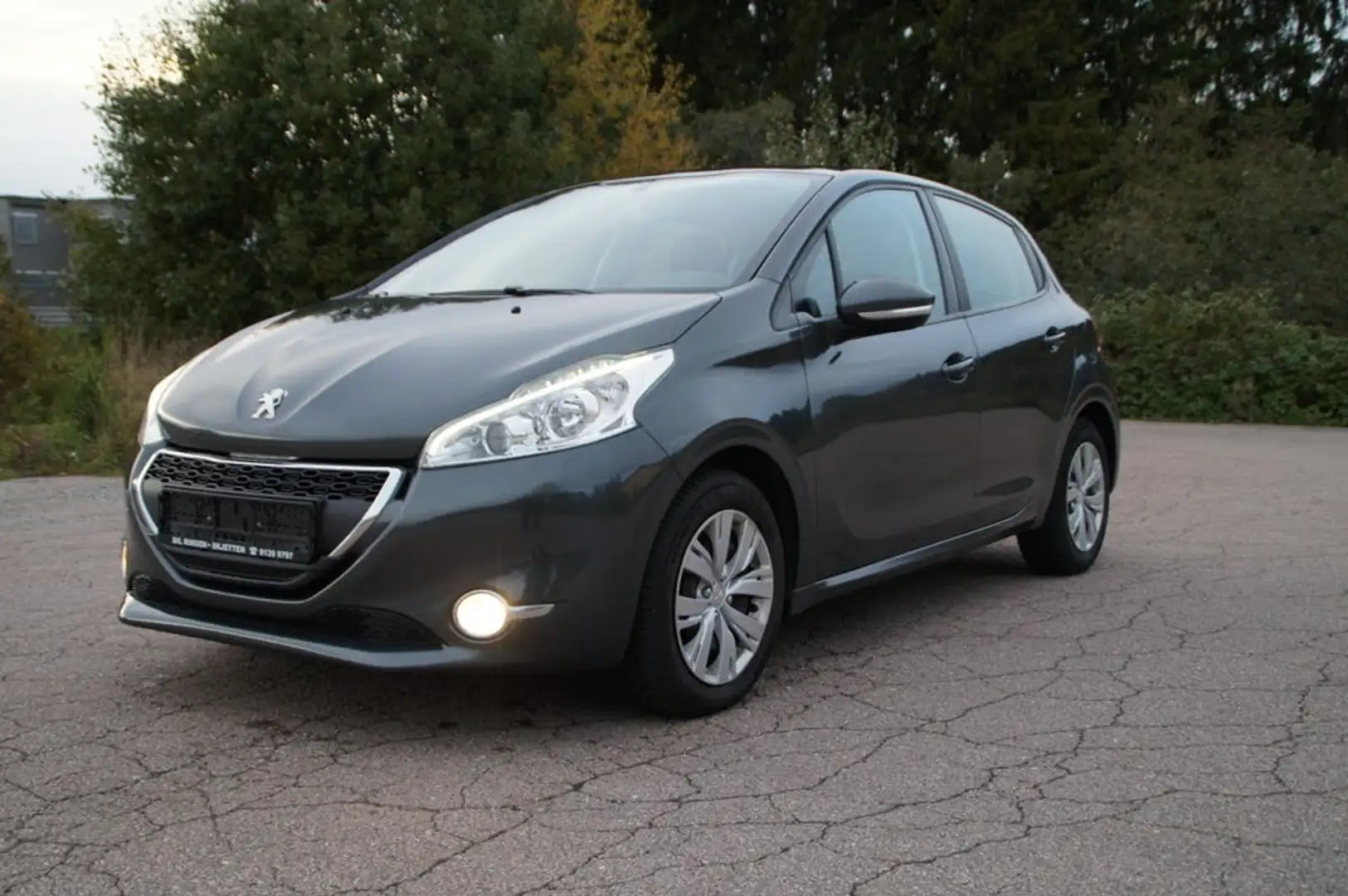 Peugeot 208 208 1.6 BlueHDi 100ch BVM5 Style - 1