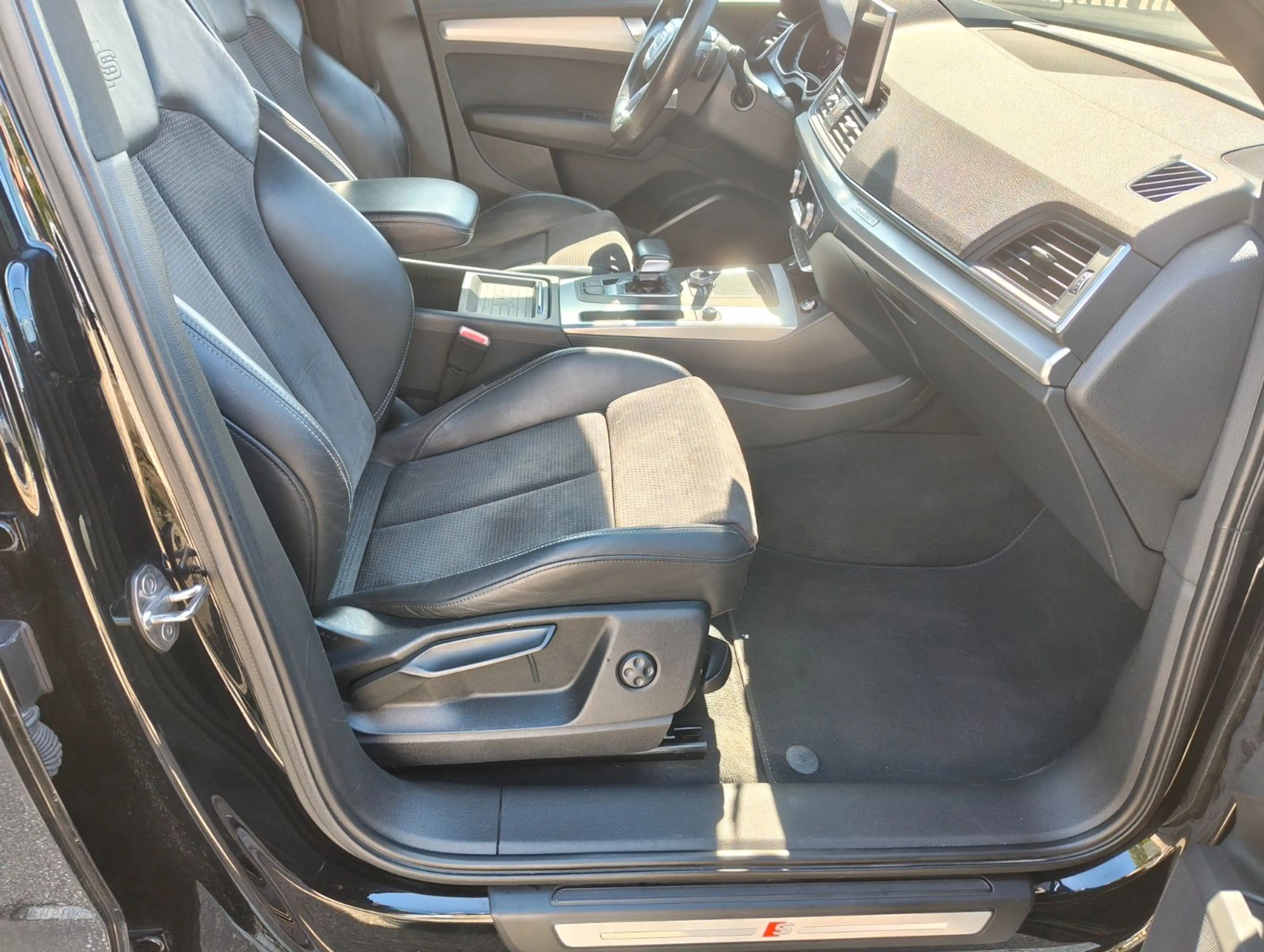 Audi Q5 quattro sport — photo 9