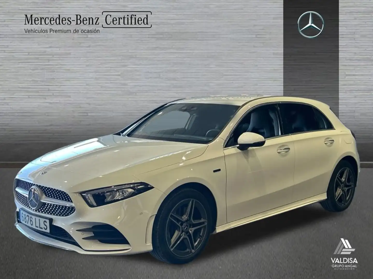 Mercedes-Benz A 250 e AMG Line (EURO 6d) - 1