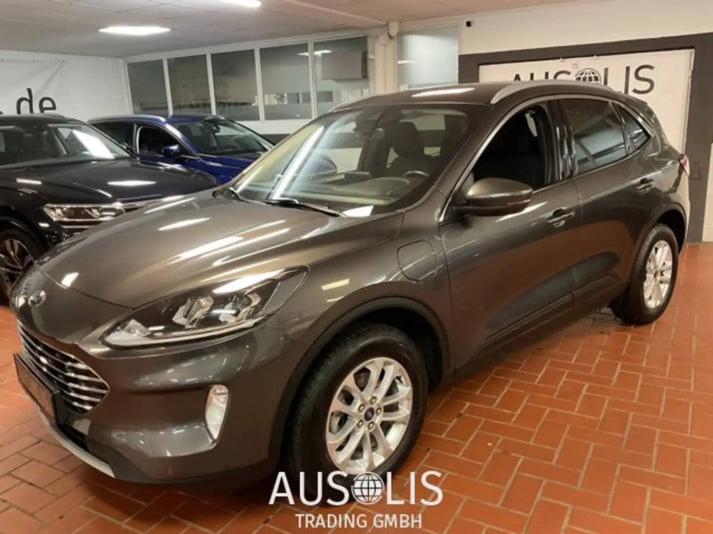 Ford Kuga Plug-In Hybrid Titanium Navi,Kamera, Grigio - 1