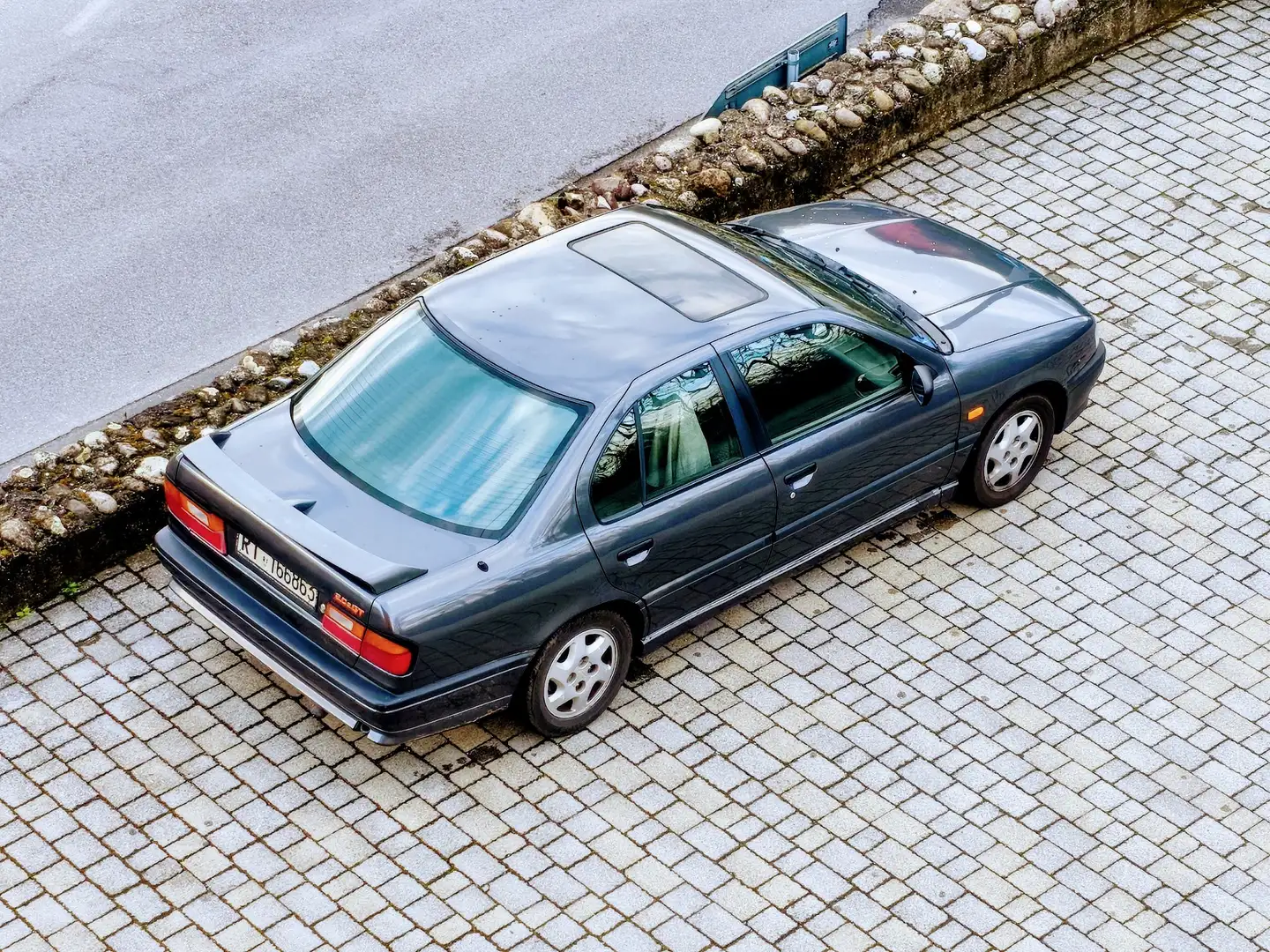 Nissan Primera 4p 2.0 GT - 2