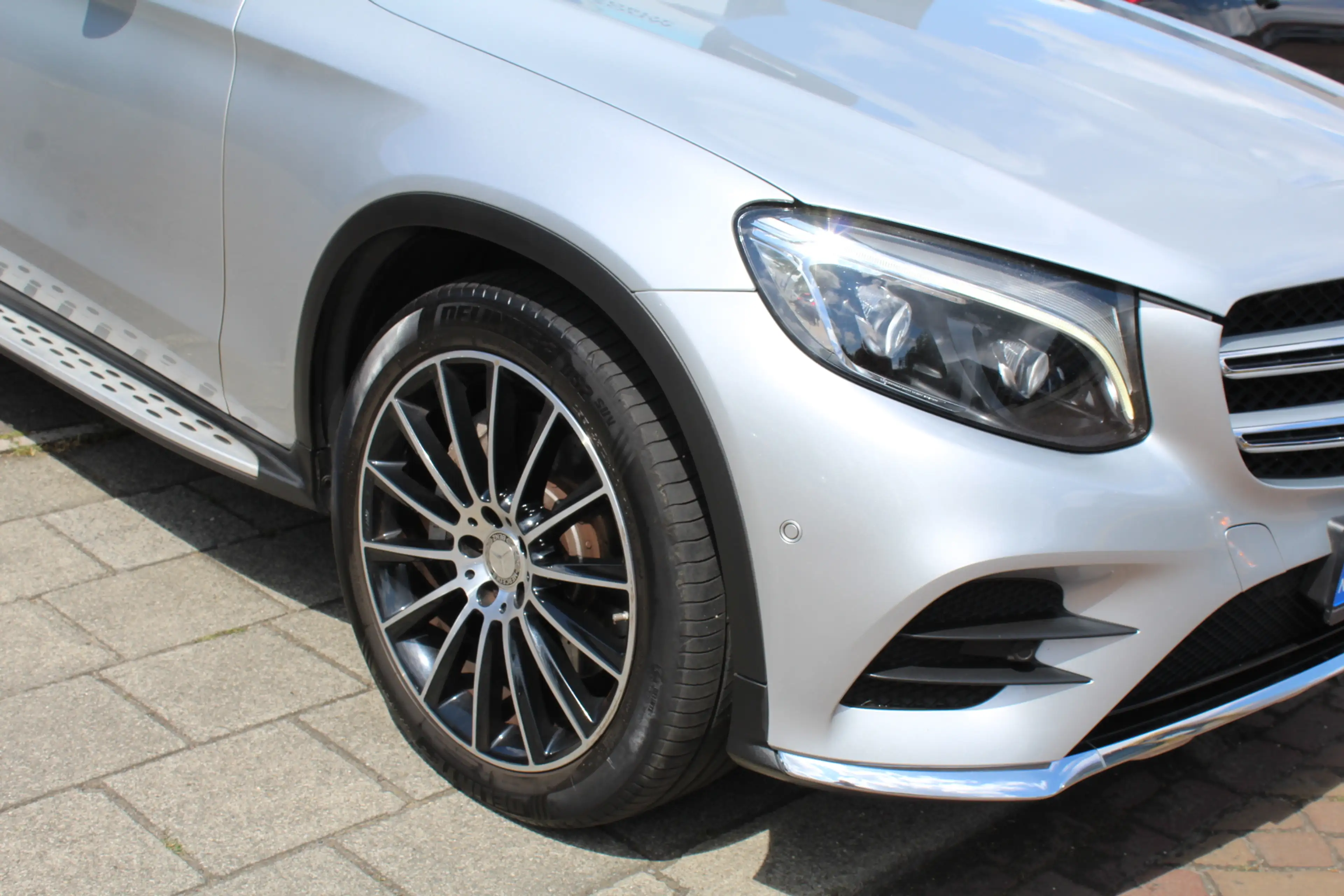Mercedes-Benz GLC 250 4MATIC Edition 1 AMG-Styling Panorama Leder — photo 8