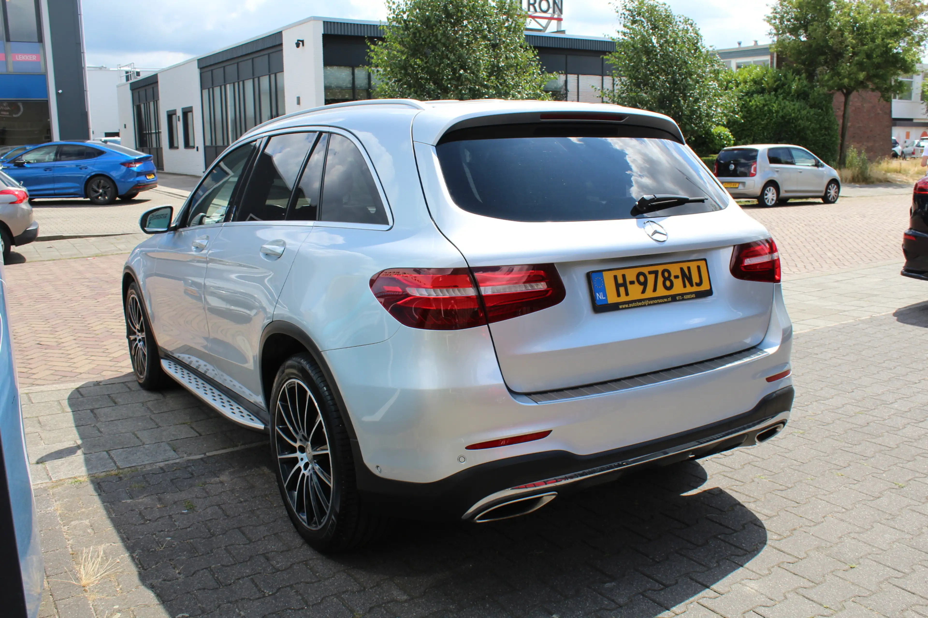 Mercedes-Benz GLC 250 4MATIC Edition 1 AMG-Styling Panorama Leder — photo 6