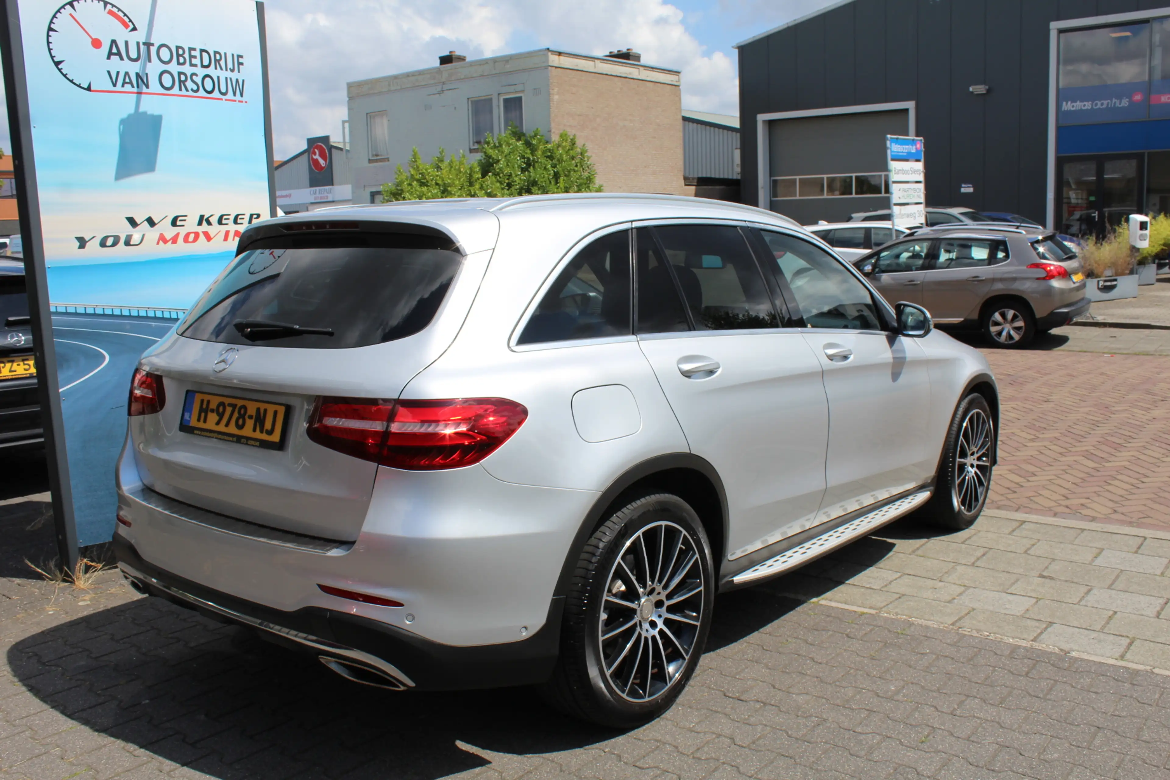 Mercedes-Benz GLC 250 4MATIC Edition 1 AMG-Styling Panorama Leder — photo 5