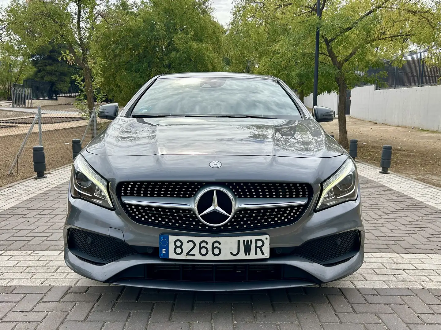 Mercedes-Benz CLA 220 220d AMG Line 7G-DCT 177 - 2