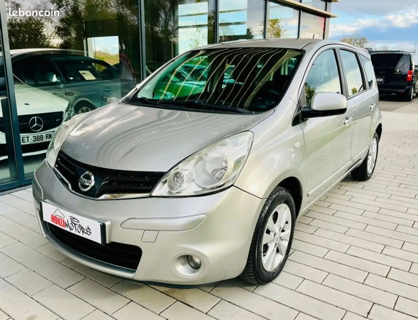 Nissan Note 1.5 DCI 86CH ACENTA Gris - 1
