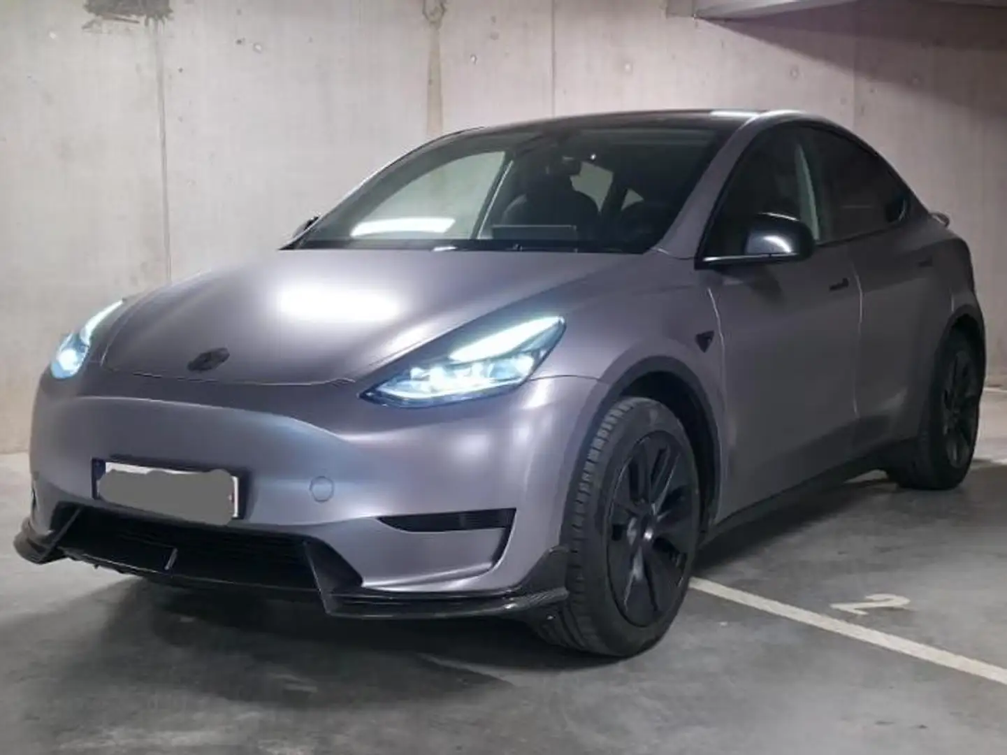 Tesla Model Y Model Y 60 kWh Standard Range Zilver - 1