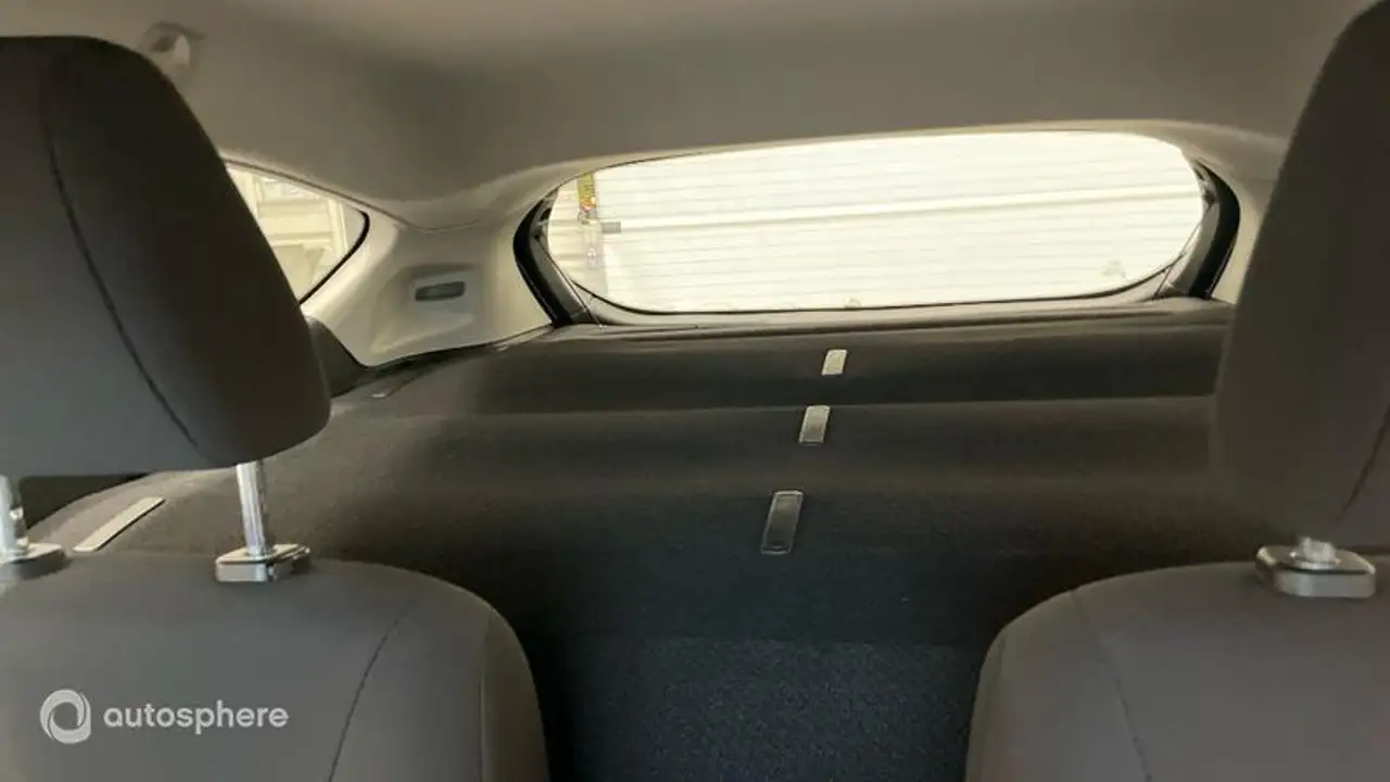 Ford Fiesta 3 portes — photo 13