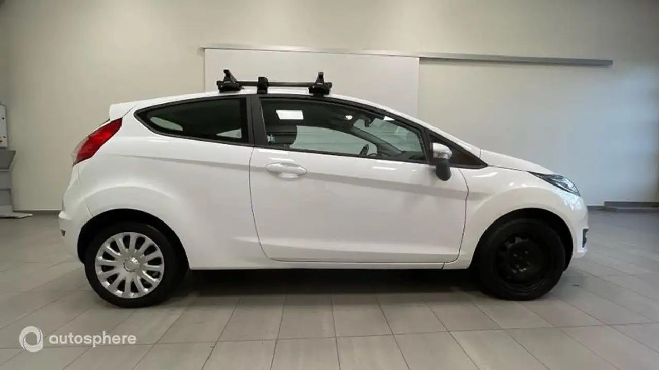 Ford Fiesta 3 portes — photo 4