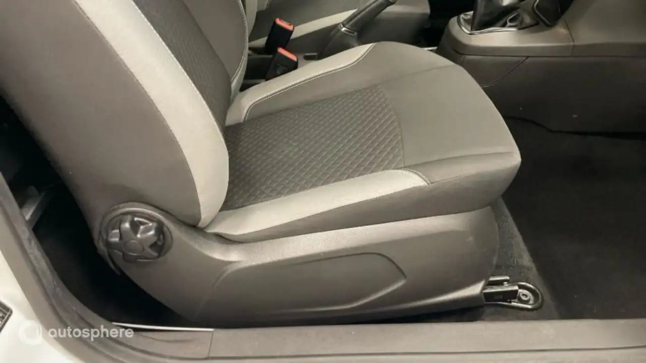 Ford Fiesta 3 portes — photo 15