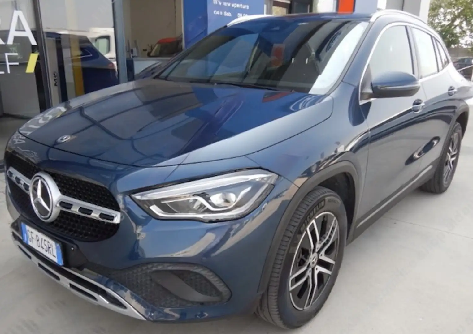 Mercedes-Benz GLA 220 d Sport Plus auto Bleu - 2