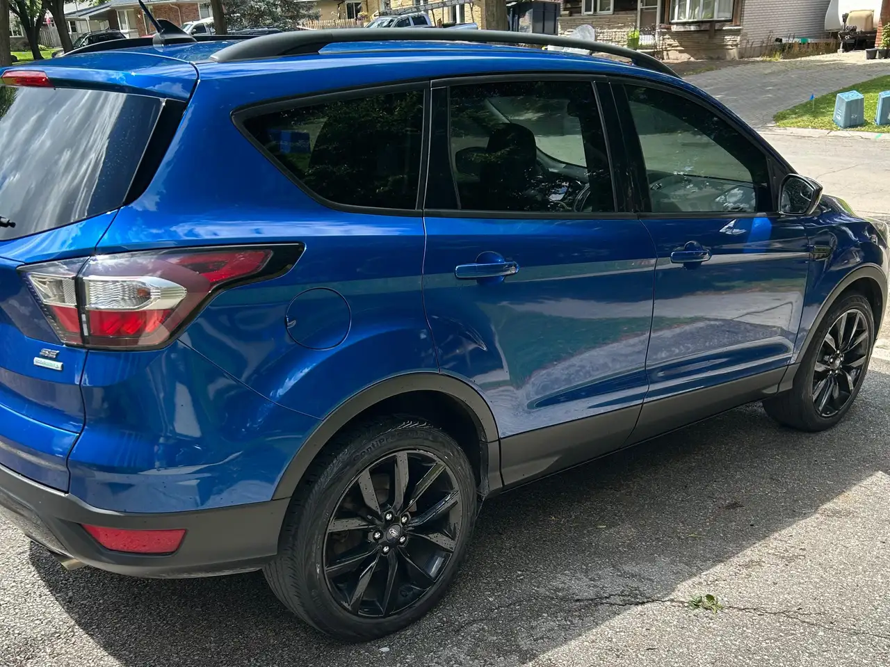 Ford Escape photo Ford Escape