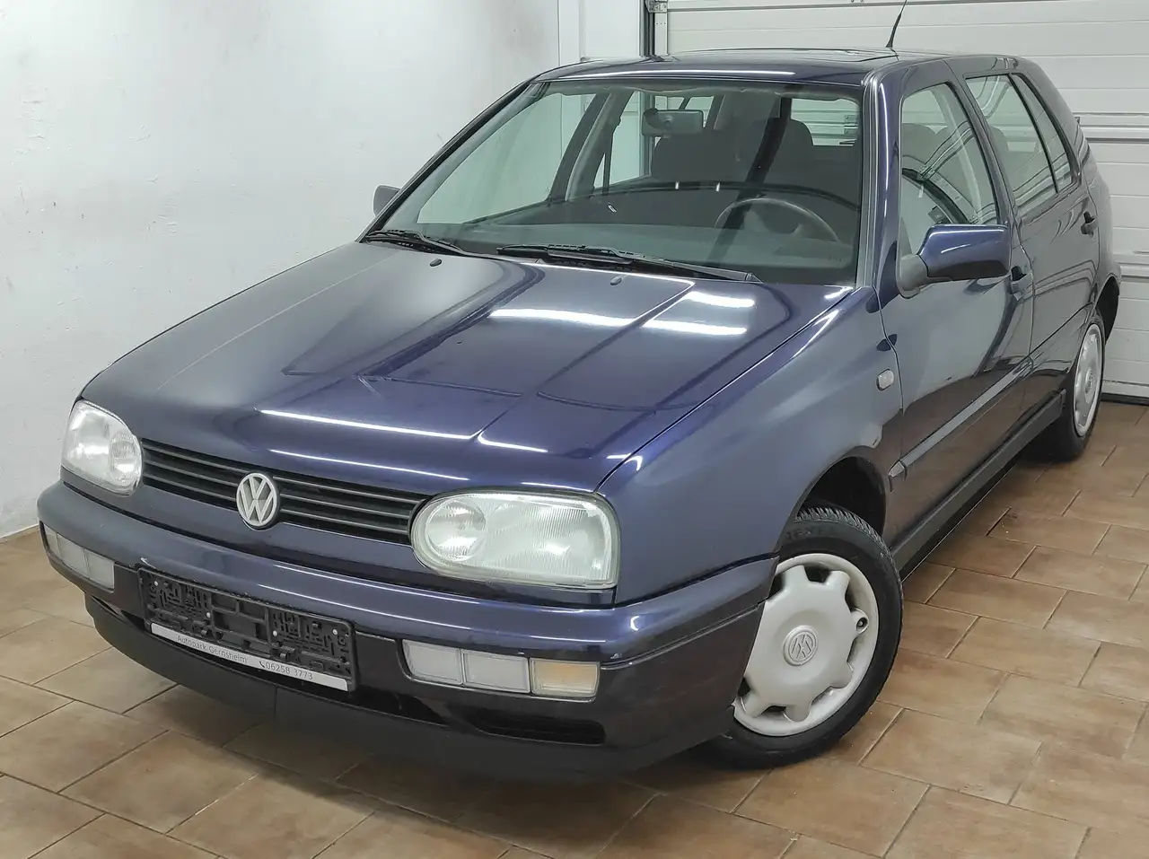 Volkswagen Golf III 1.6 *TÜV NEU* 1-HAND ALLWETTER SERVO Avenue, foto 3